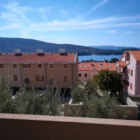 Apartments Pongrac Cres Exterior foto