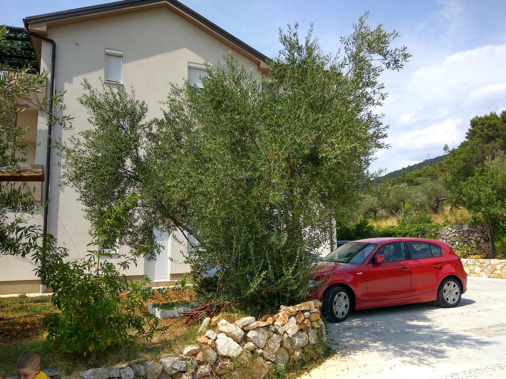 Pongrac Cres
